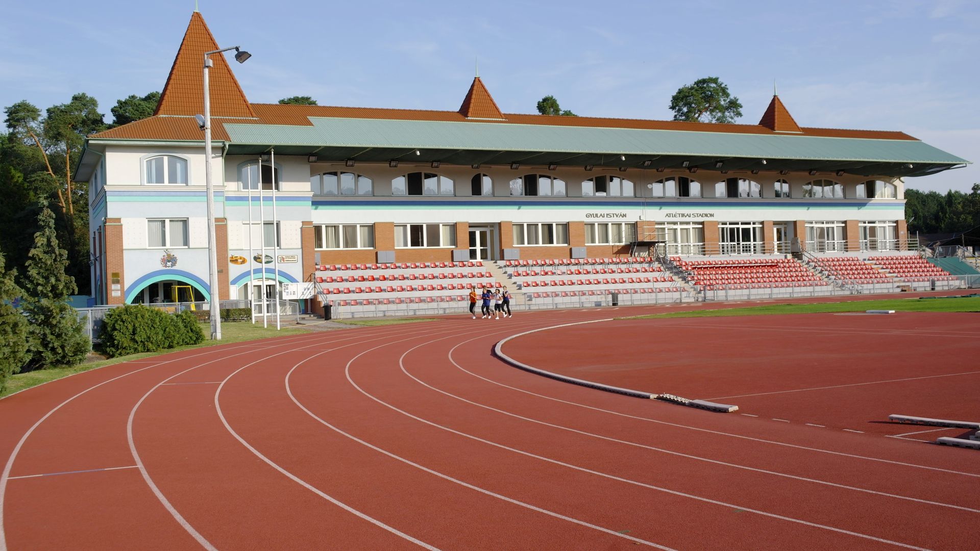 Gyulai István atlétikai stadion
